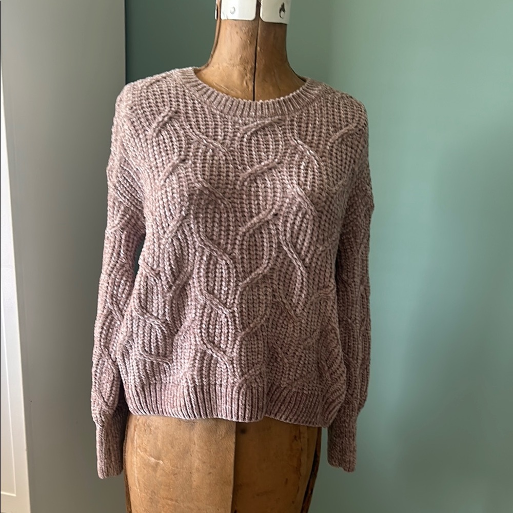 Chunky Knit Cable Sweater - Pink